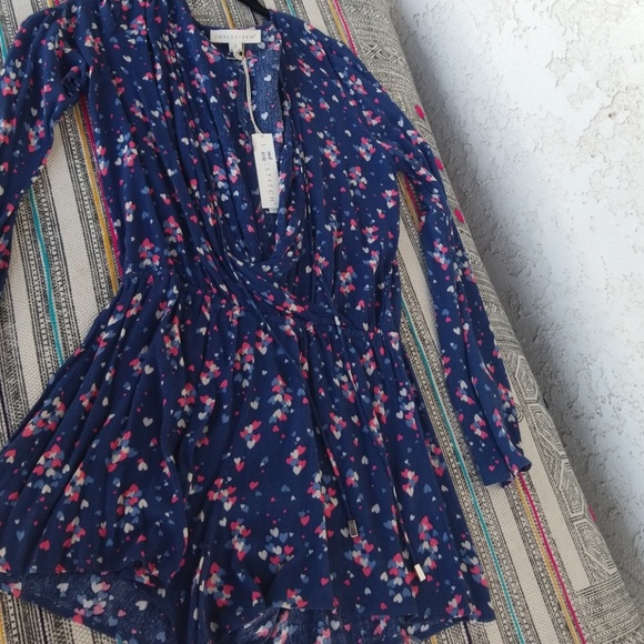 Heart romper- by Love Stitch - Picture 5 of 5